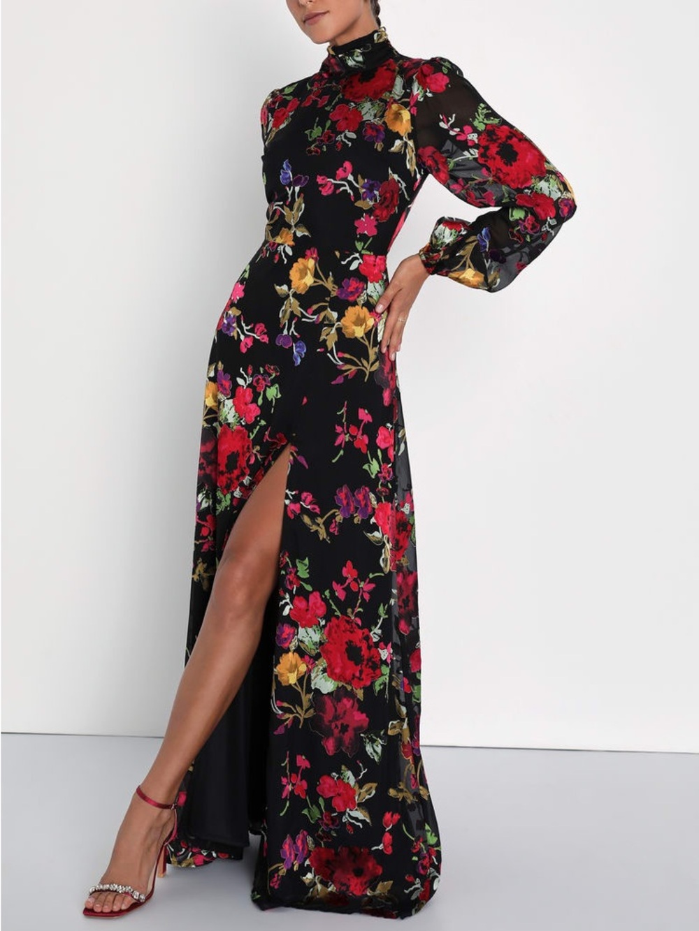 Lulus Grateful Arrival Black Floral Burnout Backless Maxi Dress Size S NWT